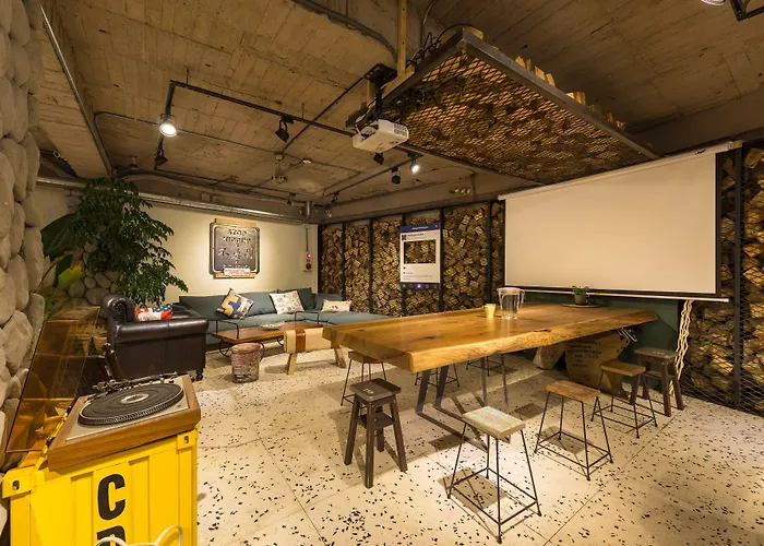 Beimen Wow Poshtel Hostel Taipei